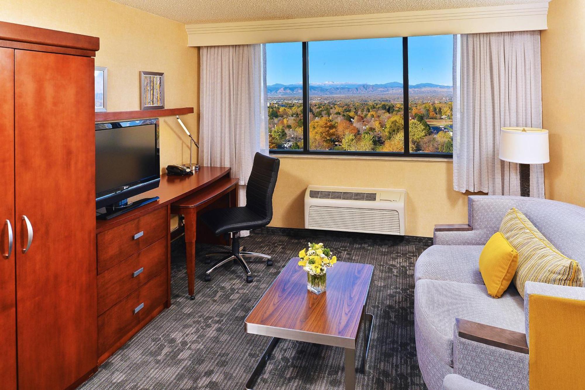 Courtyard By Marriott Denver Cherry Creek Extérieur photo