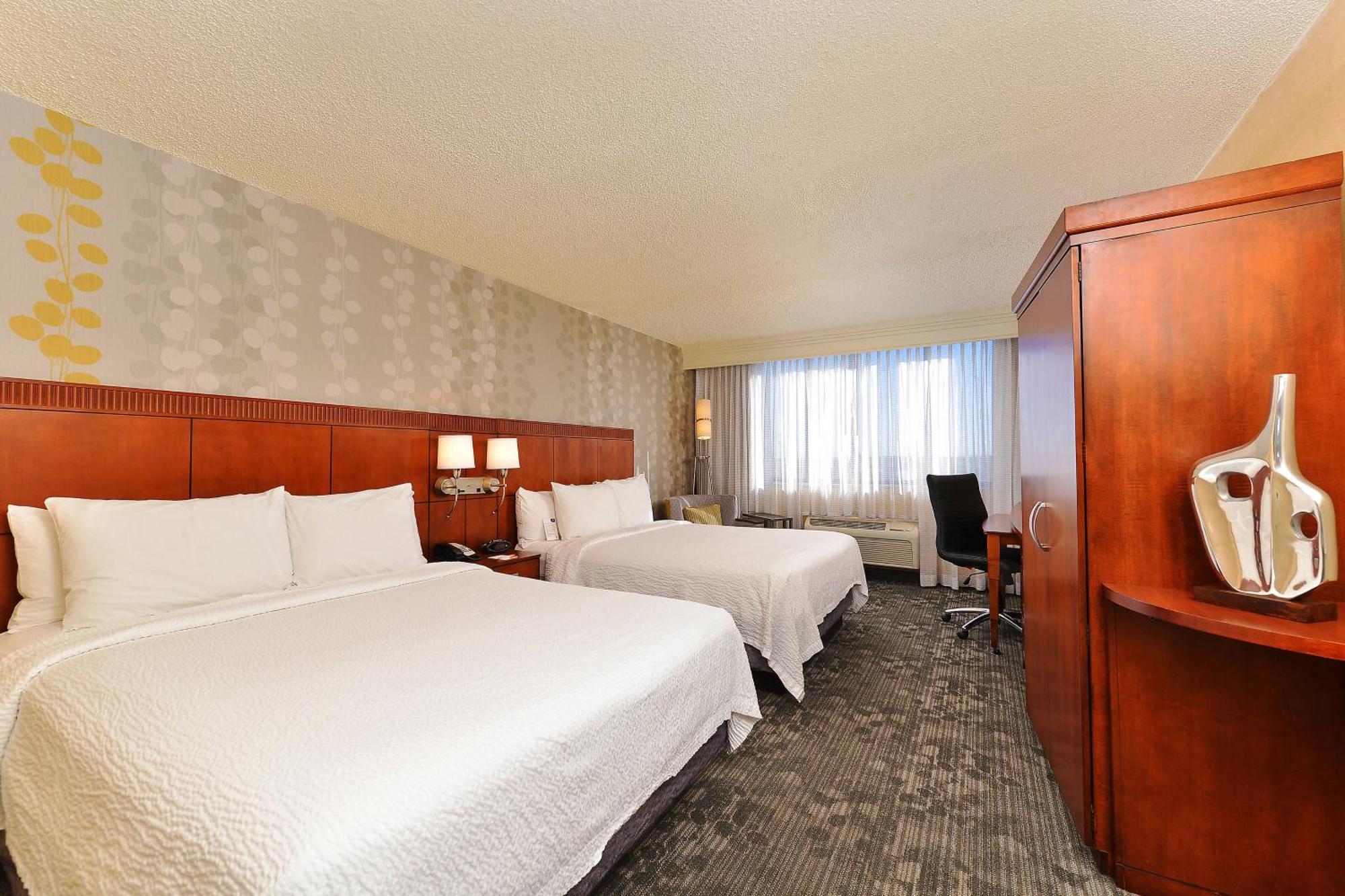 Courtyard By Marriott Denver Cherry Creek Extérieur photo
