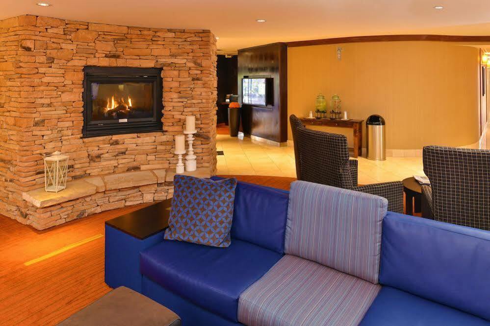 Courtyard By Marriott Denver Cherry Creek Extérieur photo